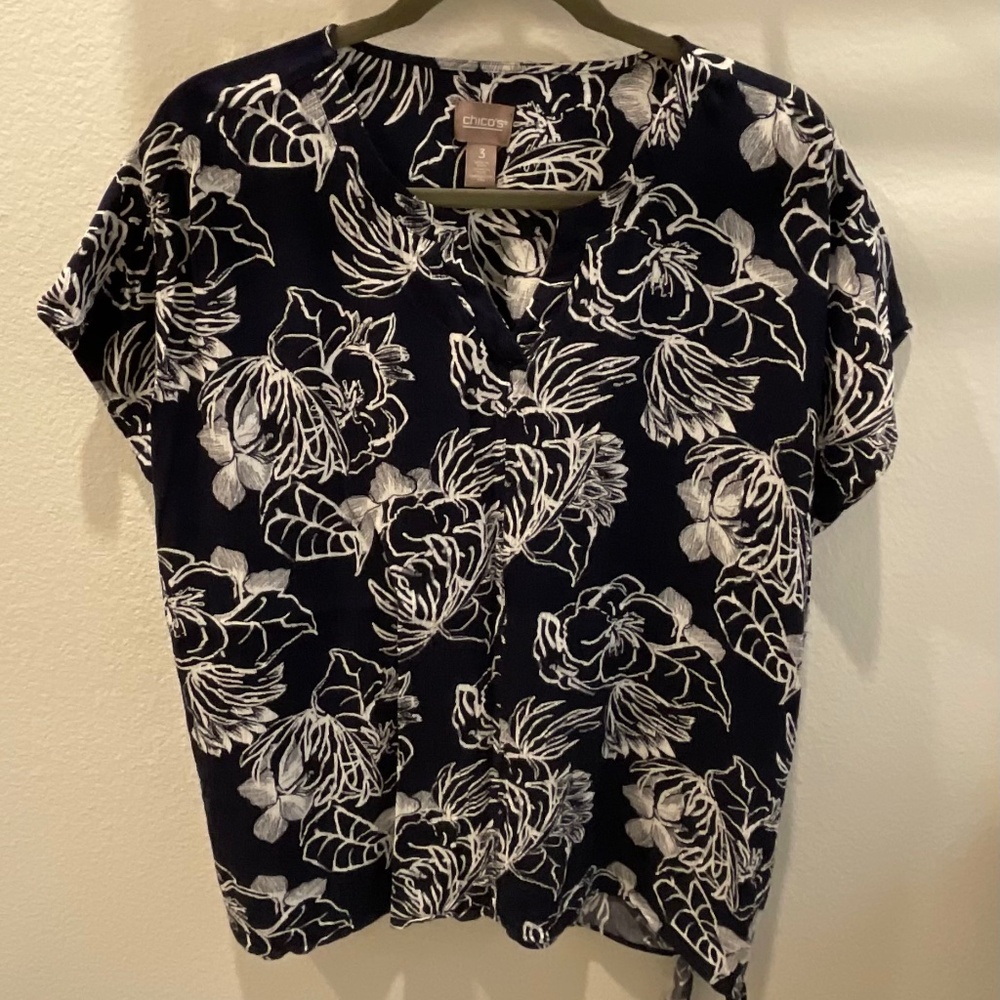 Chicos Island print tunic